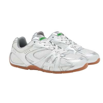 THE 72 SPRING SNEAKER